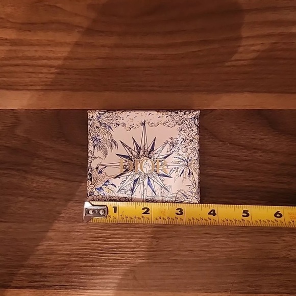 Dior gift box great for bundling with jewelry - Picture 2 of 5